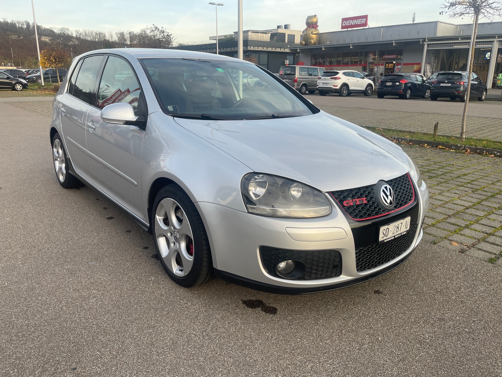 VW Golf 2.0 TFSI GTI-image-4