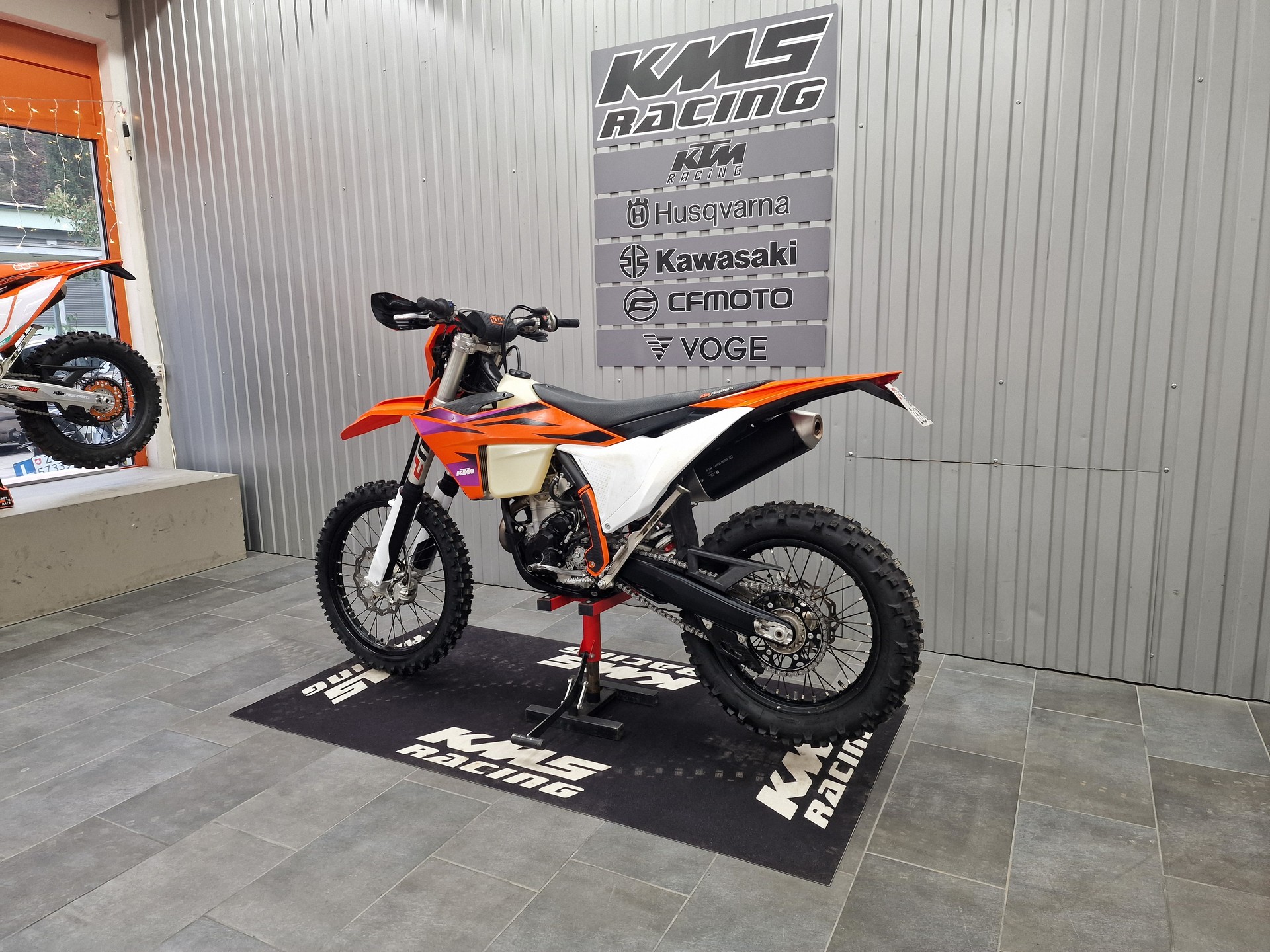 KTM 350 EXC-F-showroom-element-3