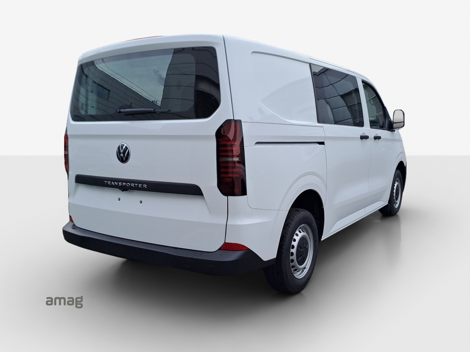 VW Transporter 2.0 TDI-image-4