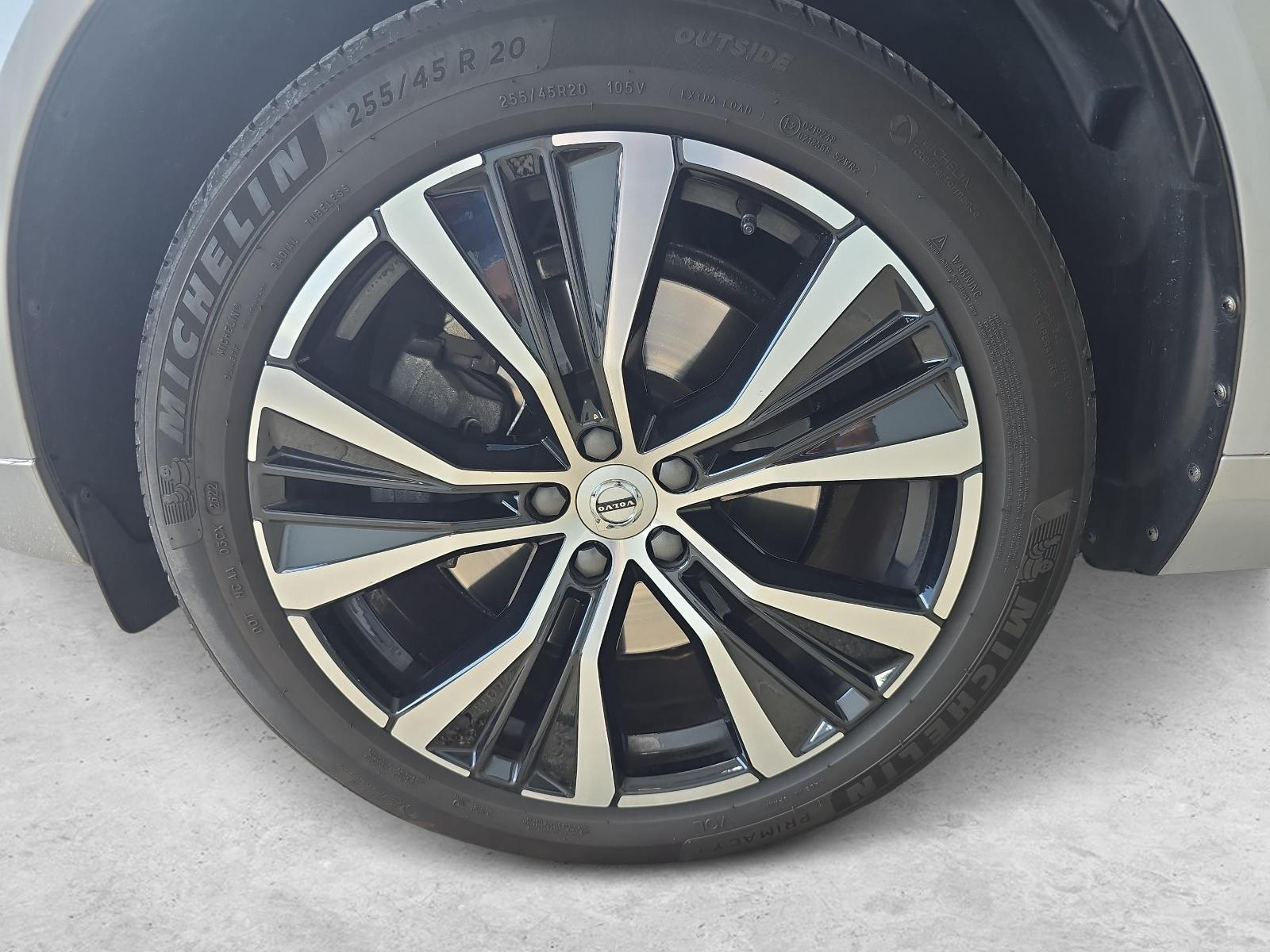 VOLVO XC60 2.0 B6 MH Plus Dark AWD-image-19