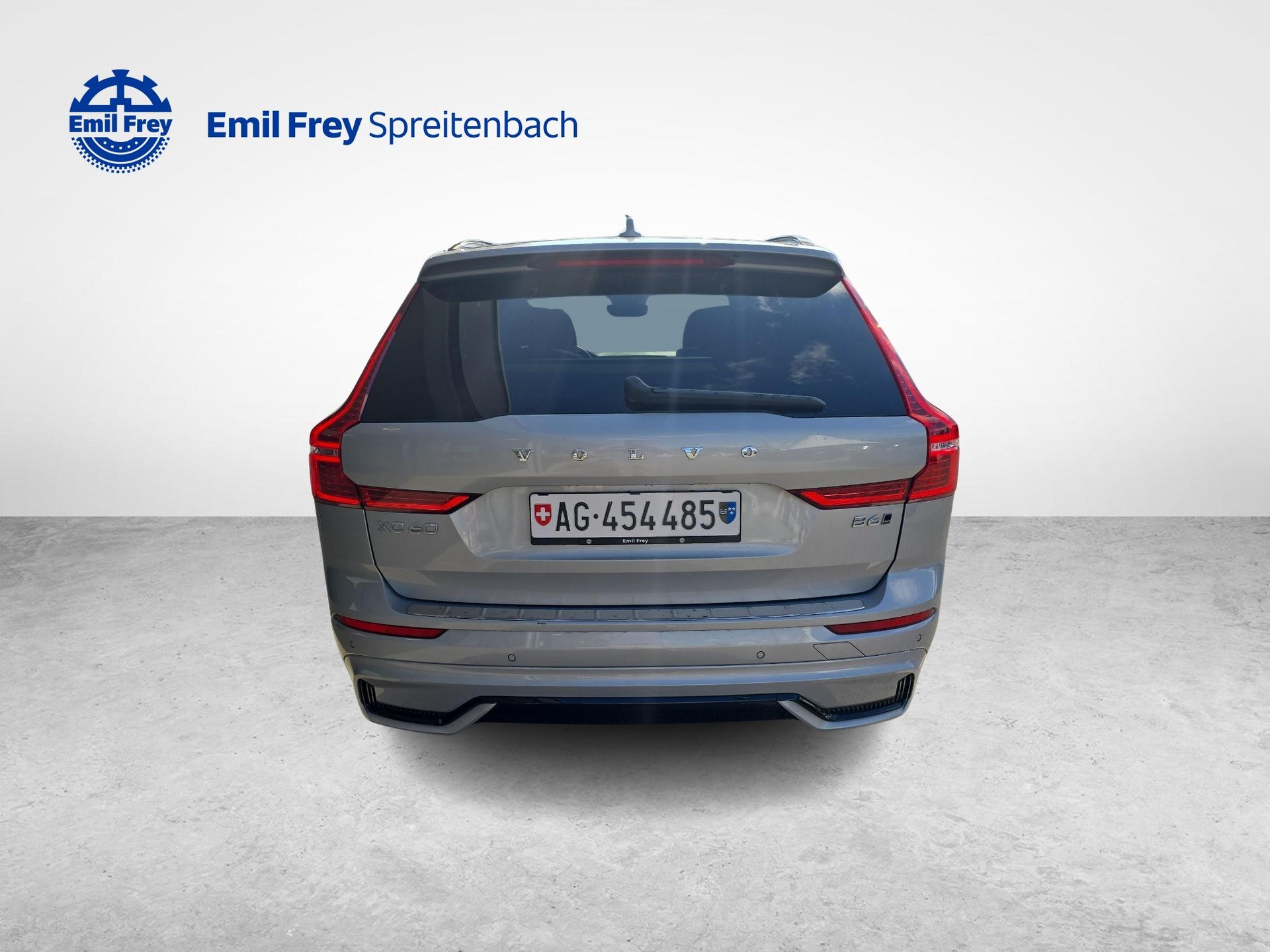 VOLVO XC60 2.0 B6 MH Plus Dark AWD-image-3