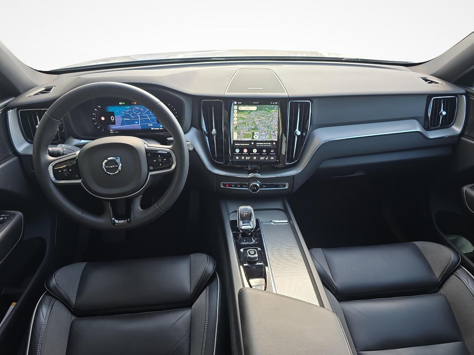 VOLVO XC60 2.0 B6 MH Plus Dark AWD-image-8