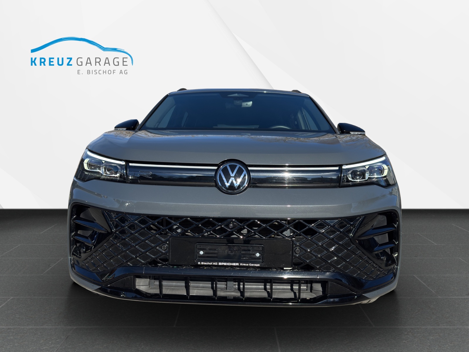 VW Tiguan 2.0 TDI SCR R-Line 4Motion DSG-showroom-element-1