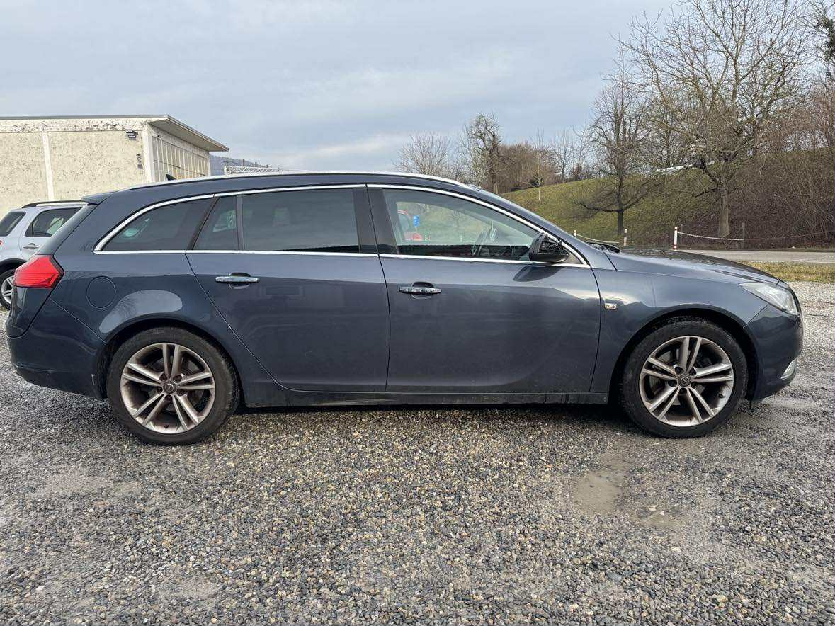 OPEL Insignia Sports Tourer 1.6 Turbo Sport-image-4