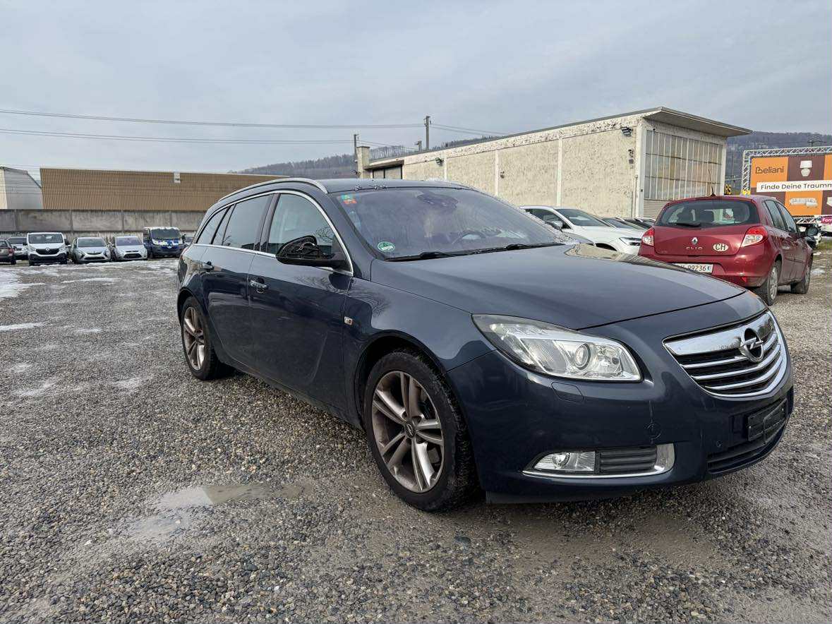 OPEL Insignia Sports Tourer 1.6 Turbo Sport