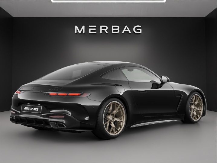 MERCEDES-BENZ AMG GT 63 4Matic+ Executive Edition-image-4