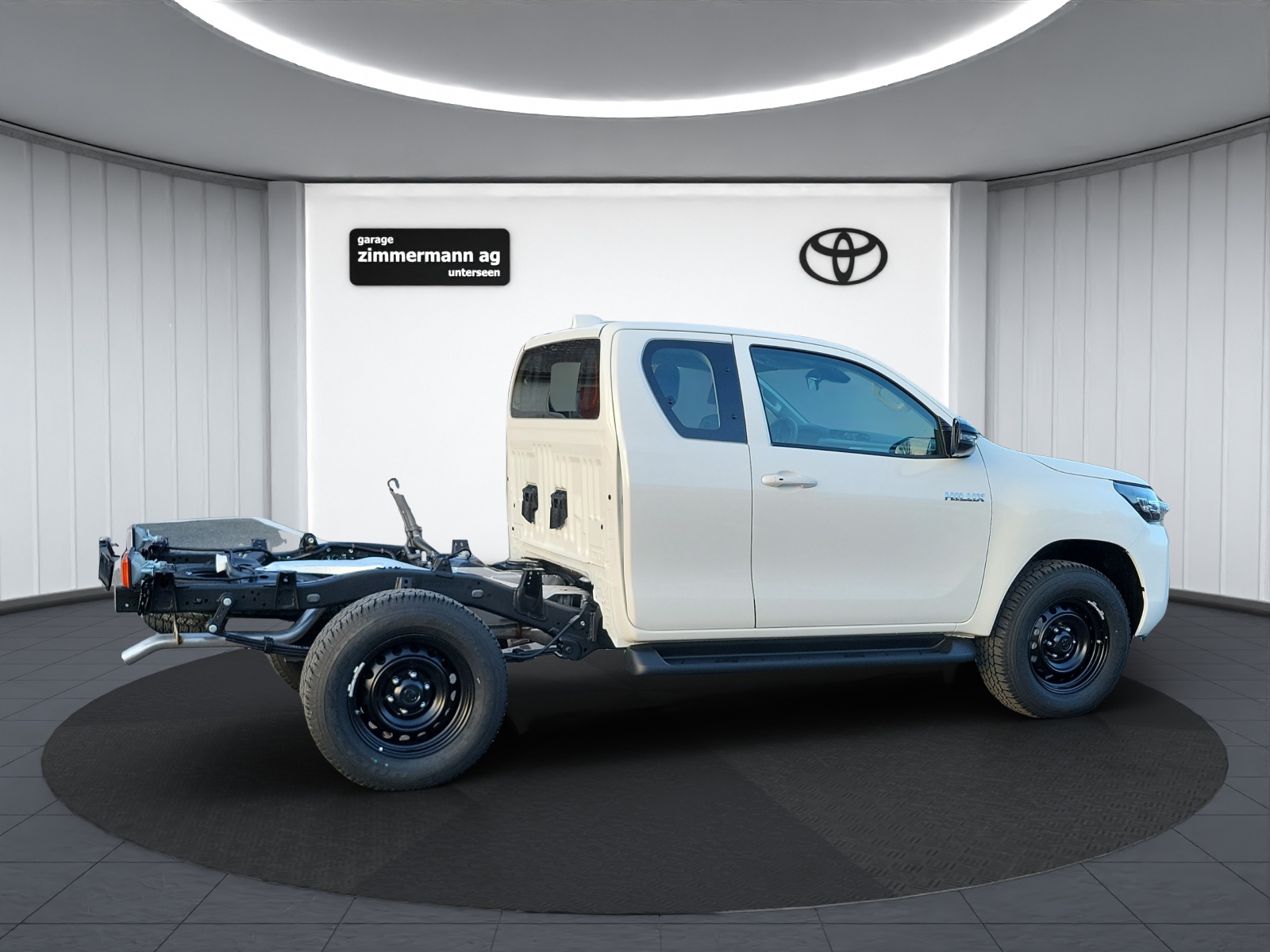 TOYOTA Hilux Extra Cab.-Chassis 2.4 D-image-5