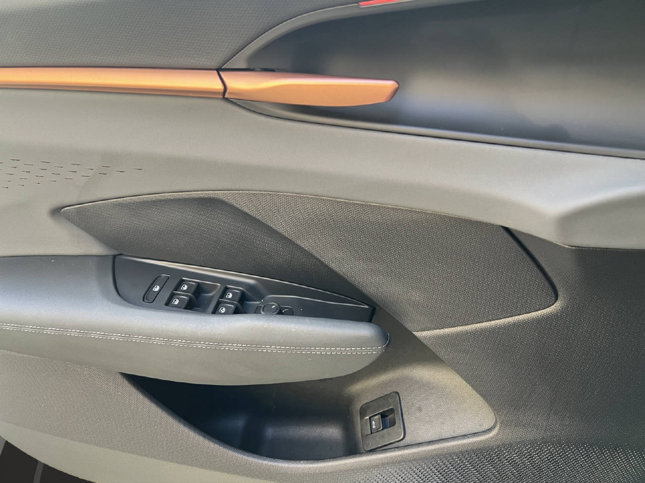 CUPRA Terramar 2.0 TSI VZ 265PS 4Drive DSG-image-15