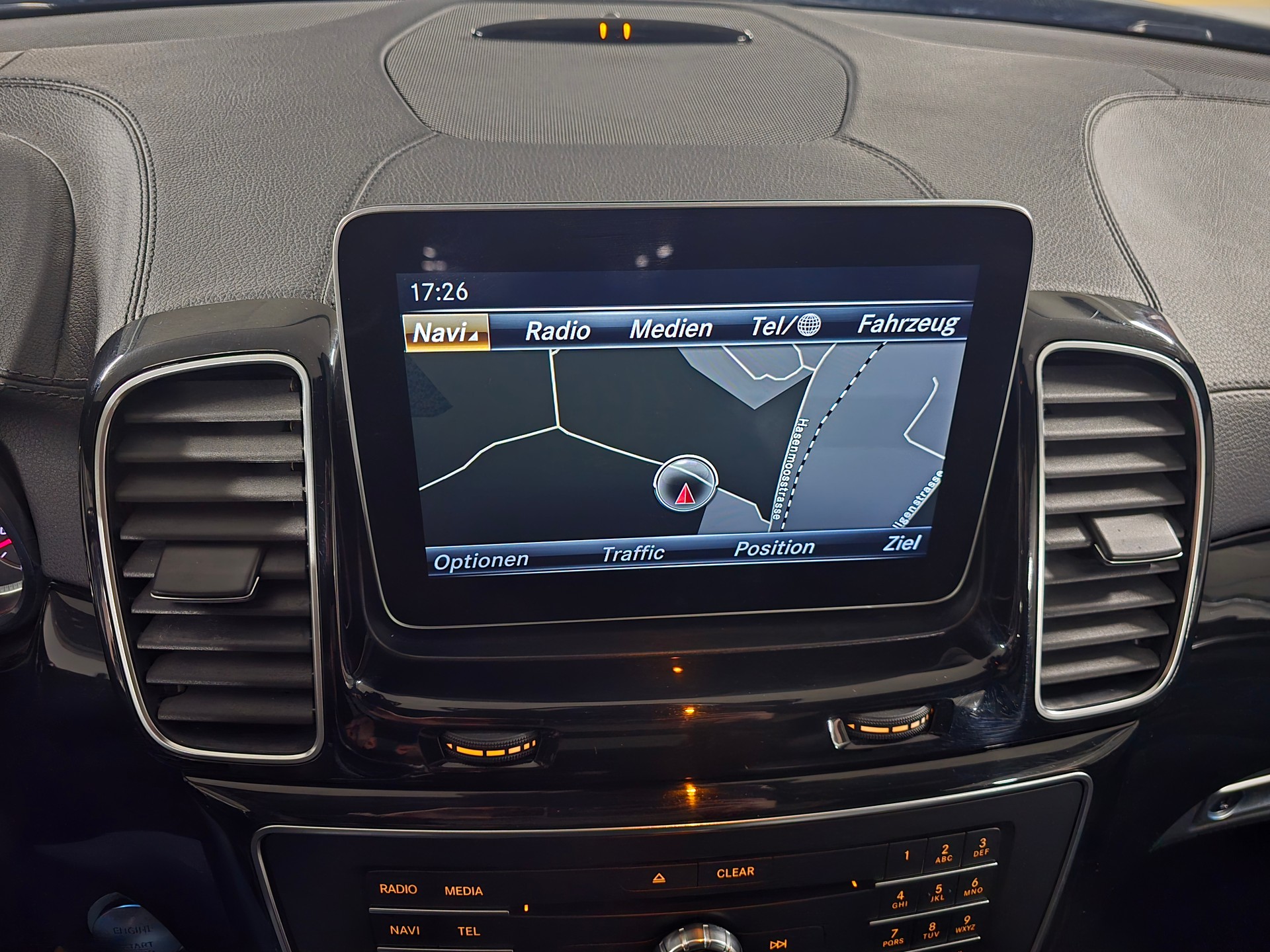 MERCEDES-BENZ GLE 43 AMG Executive 4Matic 9G-Tronic-image-12