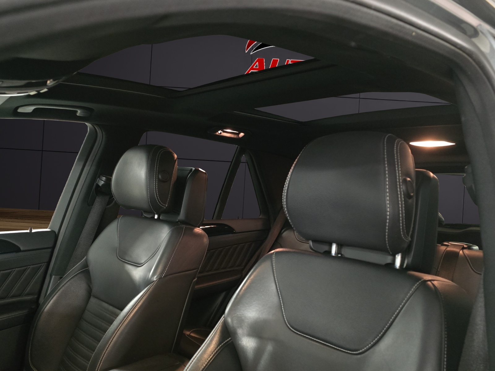 MERCEDES-BENZ GLE 43 AMG Executive 4Matic 9G-Tronic-image-24