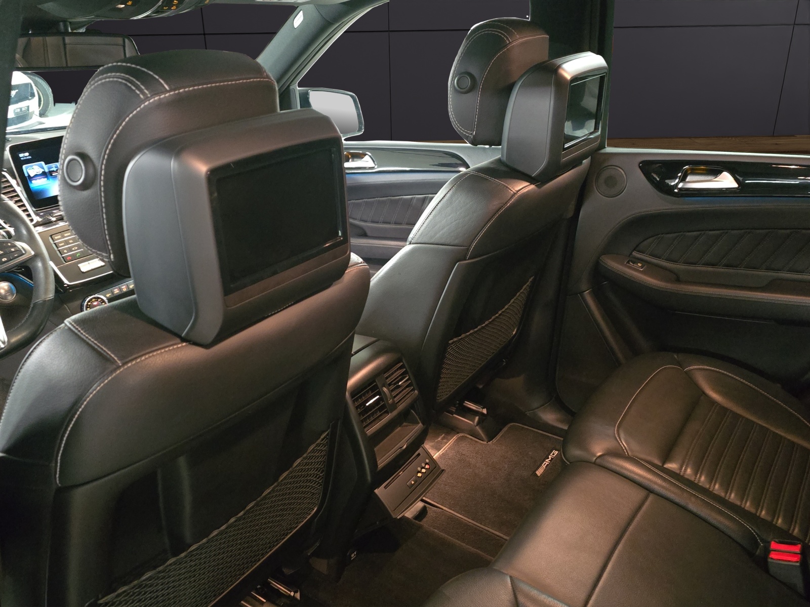 MERCEDES-BENZ GLE 43 AMG Executive 4Matic 9G-Tronic-image-21