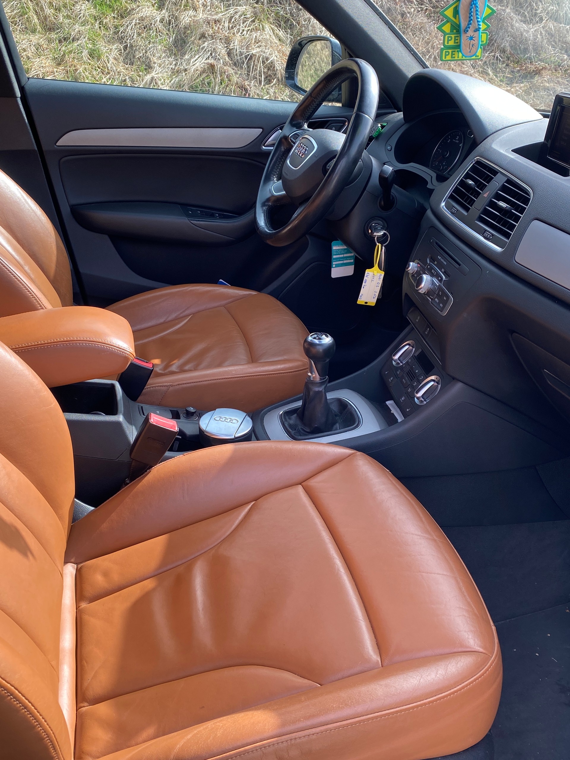AUDI Q3 2.0 TDI-image-6