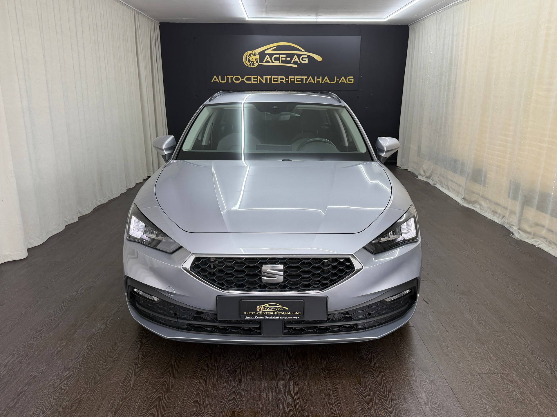 SEAT Leon ST 2.0 TDI EVO DSG Style-image-1