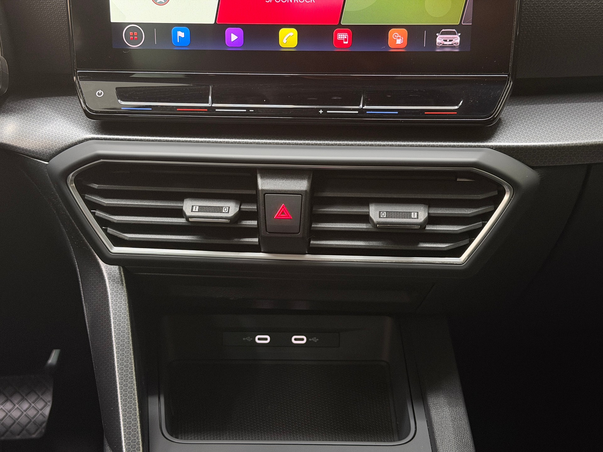SEAT Leon ST 2.0 TDI EVO DSG Style-image-10