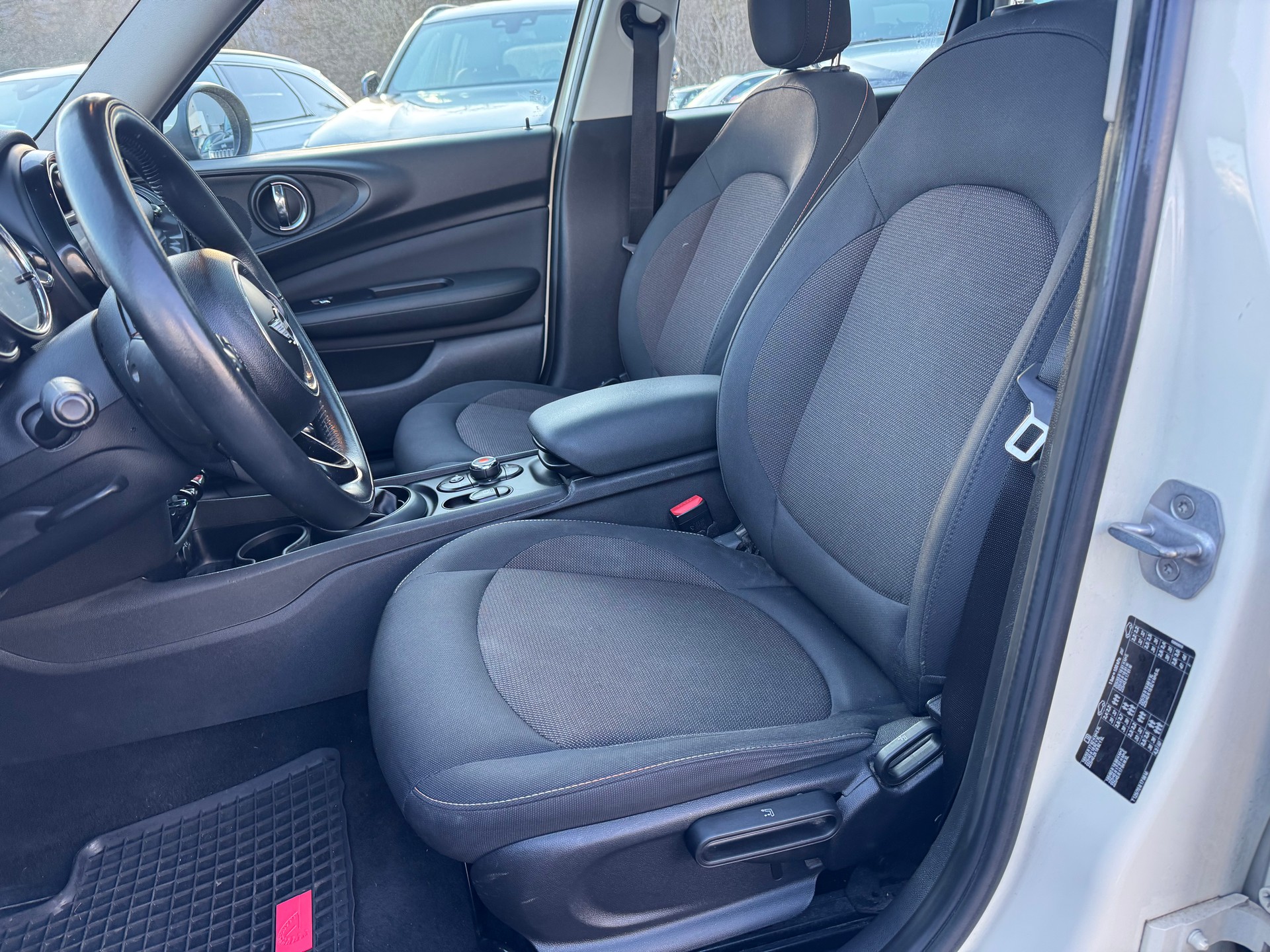 MINI Clubman Cooper Steptronic-image-11