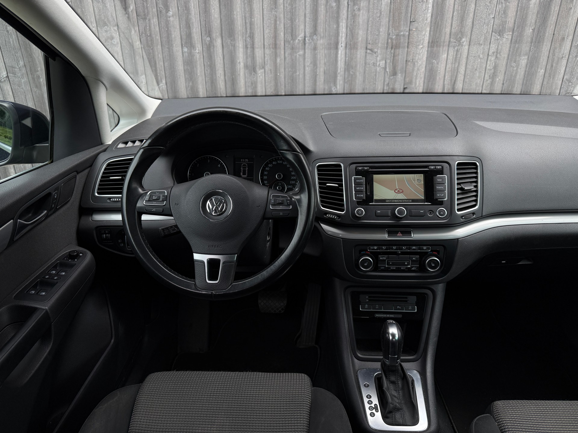 VW Sharan 2.0 TDI BMT Comfortline DSG-image-7