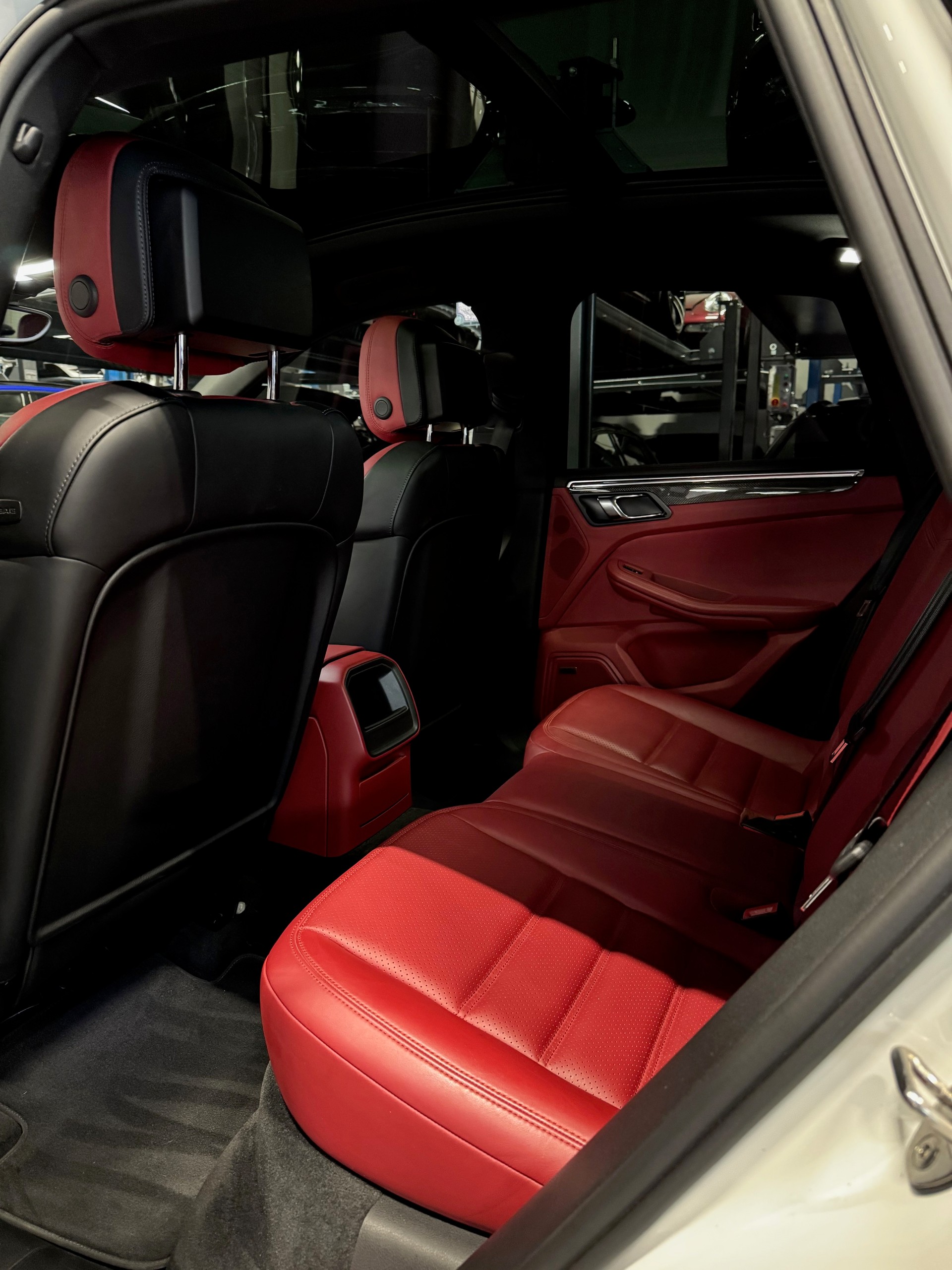 PORSCHE Macan S Diesel PDK-image-9