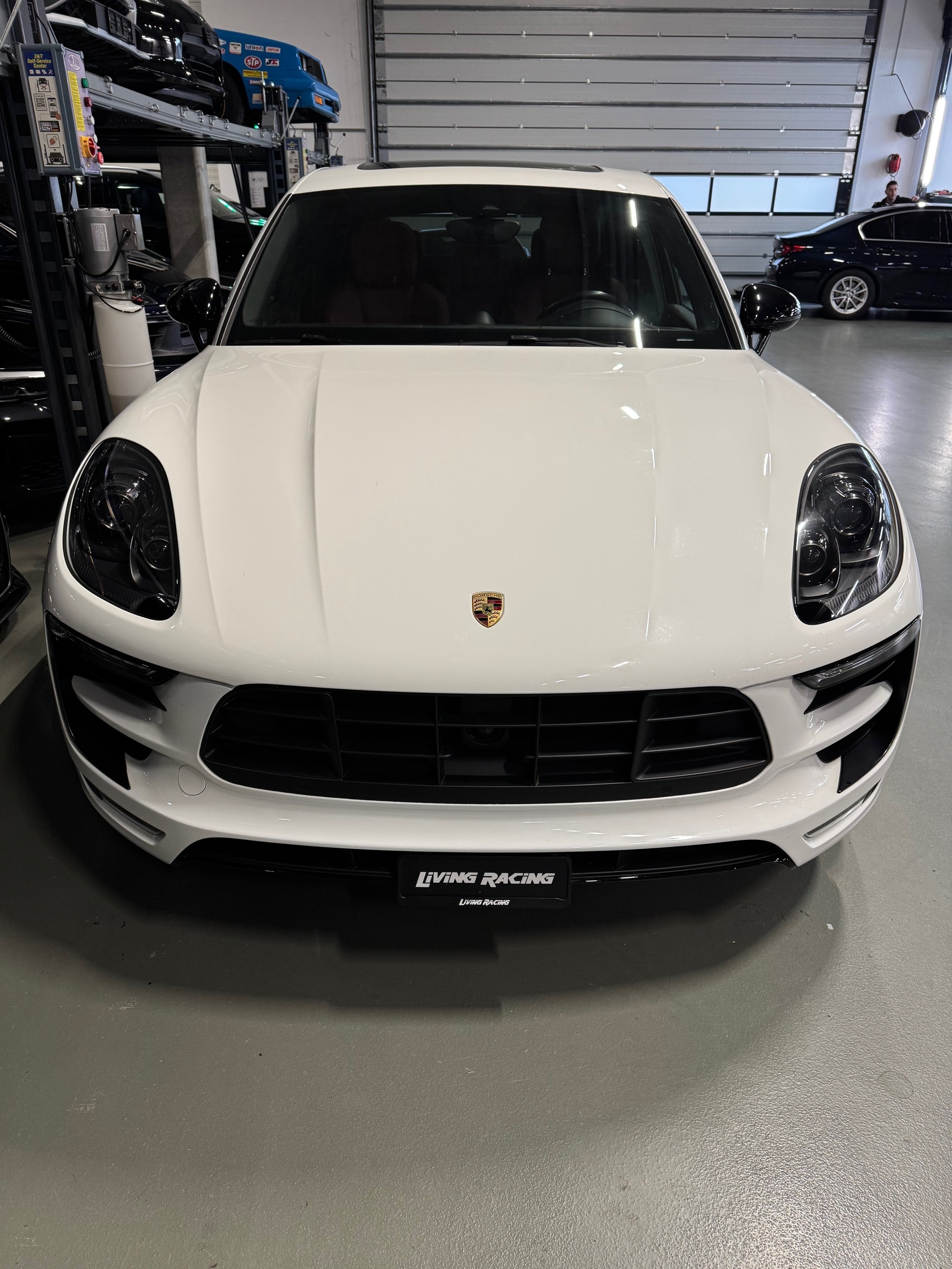 PORSCHE Macan S Diesel PDK-image-4