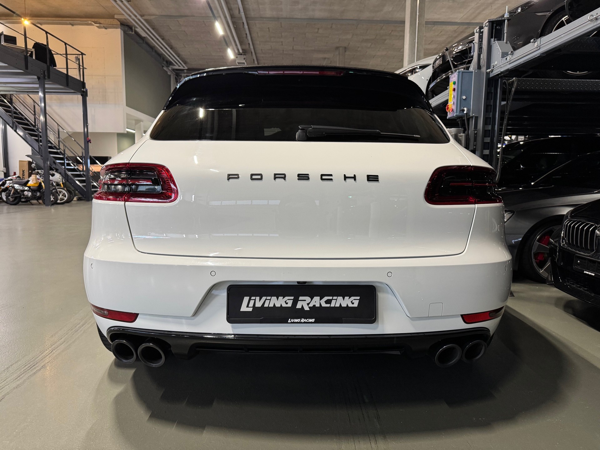 PORSCHE Macan S Diesel PDK-image-3