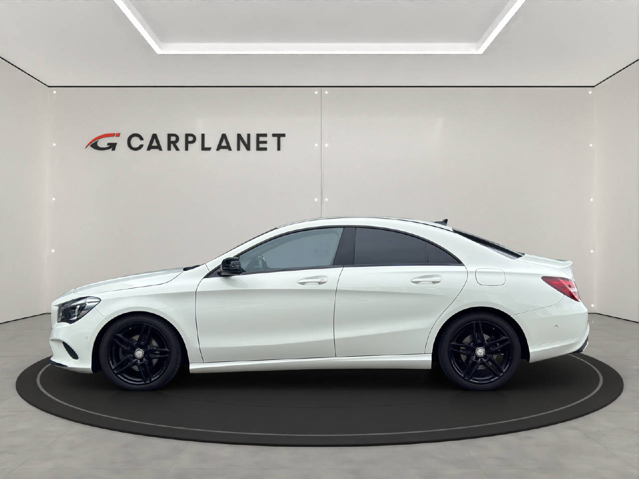 MERCEDES-BENZ CLA 200 Night Star-image-1