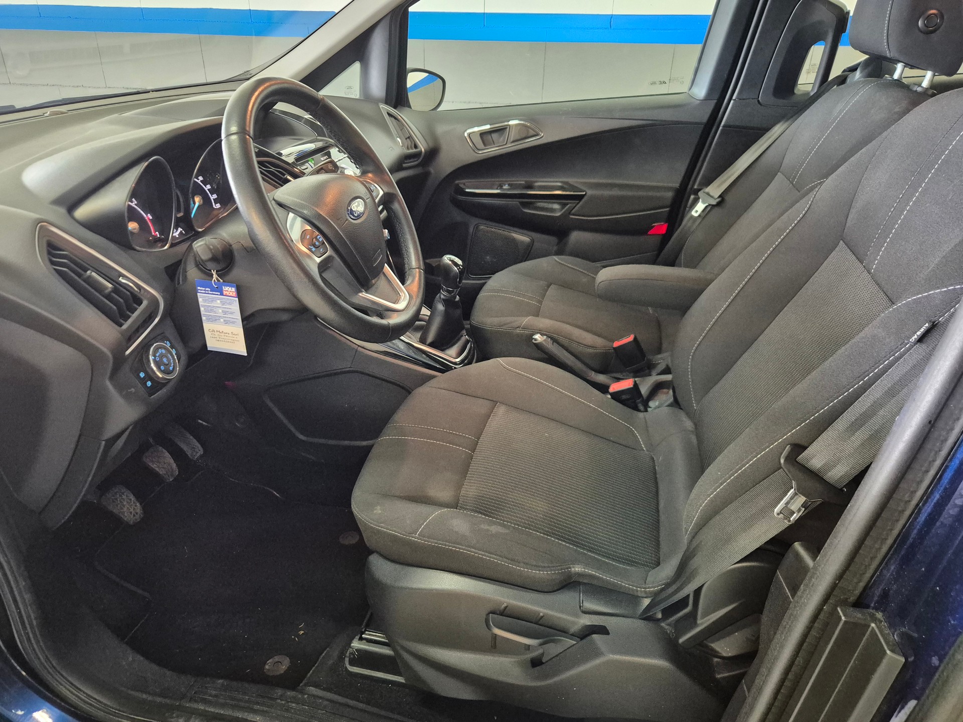 FORD B-Max 1.0 SCTi Titanium-image-5