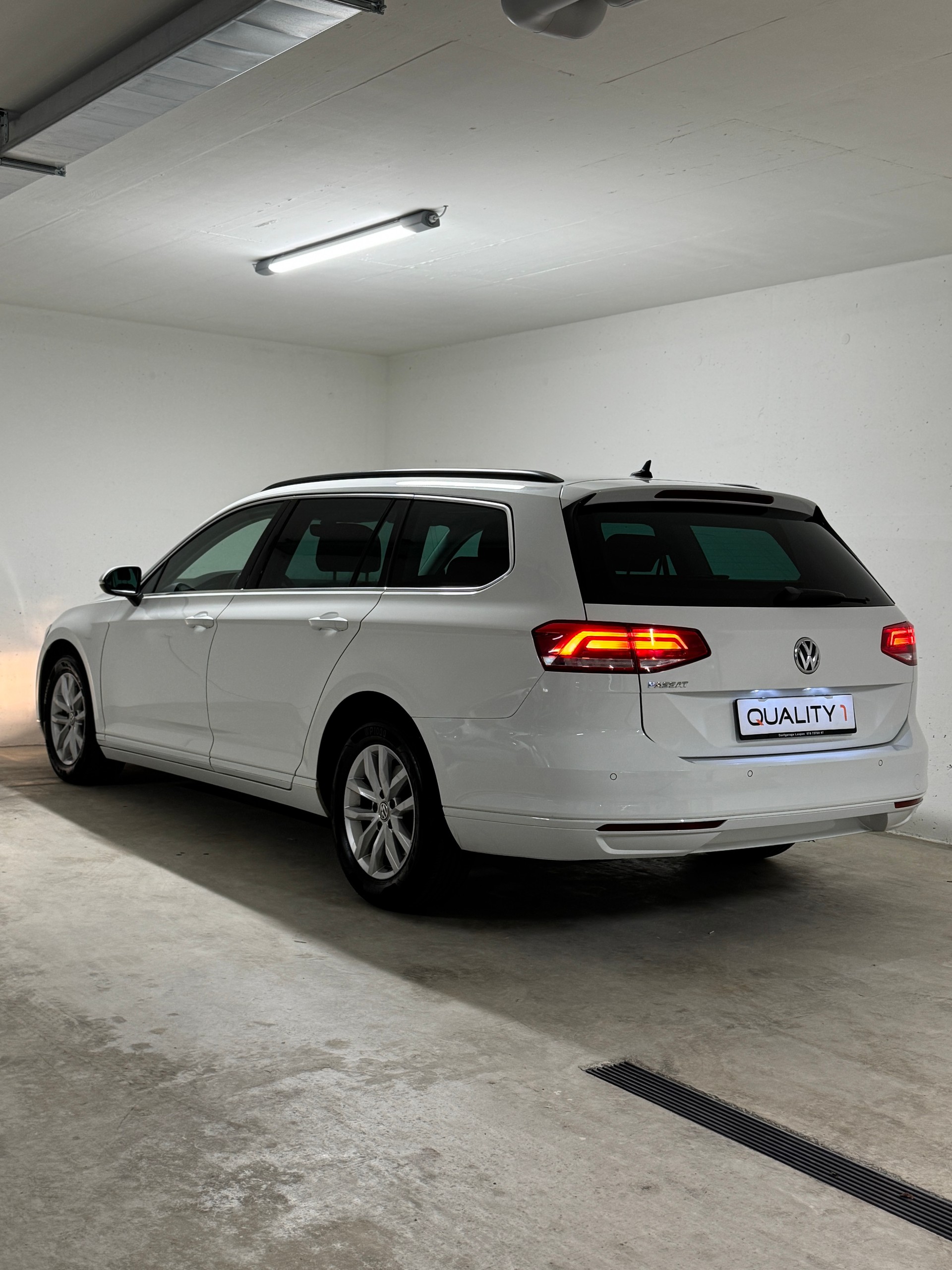 VW Passat Variant 2.0 TDI BMT Comfortline DSG-image-5