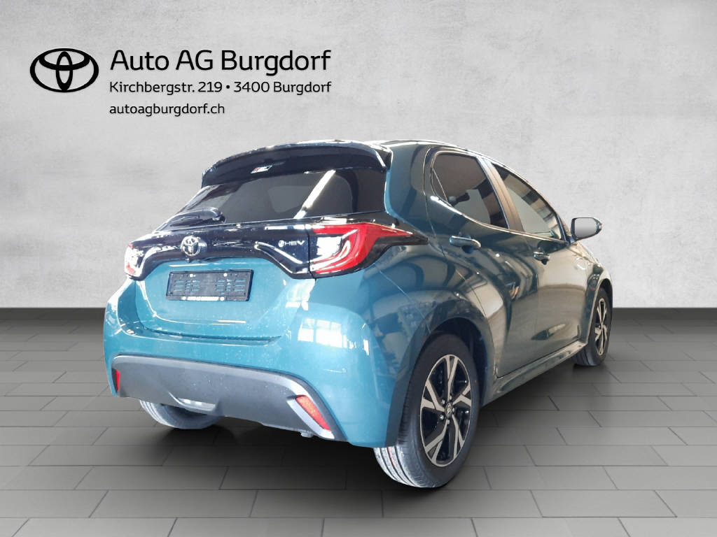 TOYOTA Yaris 1.5 VVT-i HSD Trend-image-3