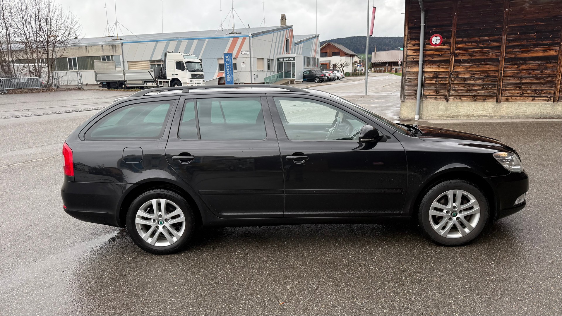 SKODA Octavia Combi 1.8 TSI Ambition 4x4-image-7