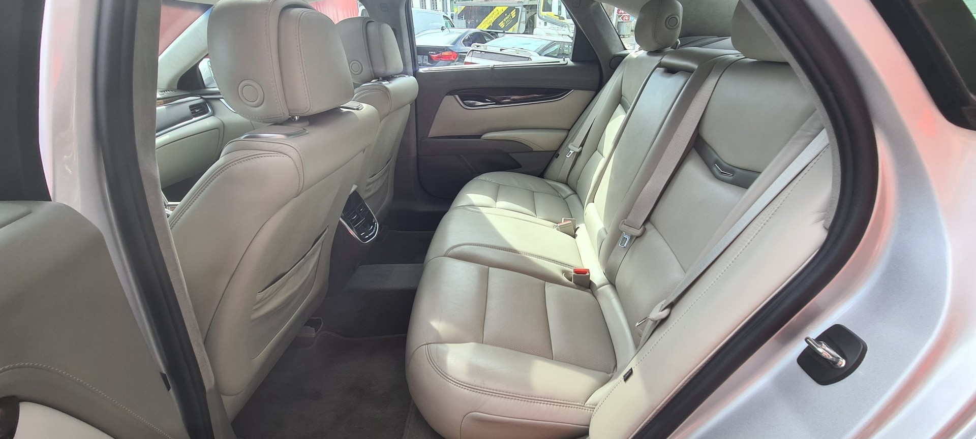 CADILLAC V Allrad 3.6 Liter 420 PS-image-11