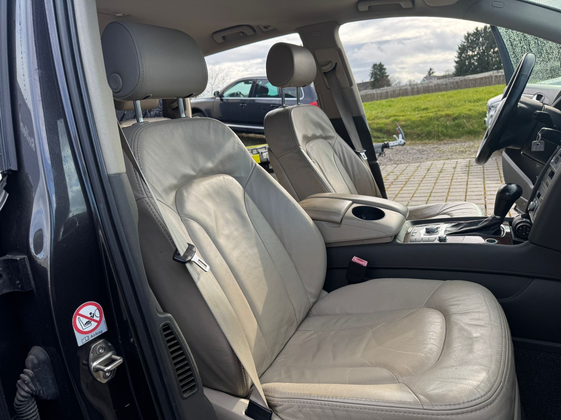 AUDI Q7 3.0 TDI quattro tiptronic-image-11