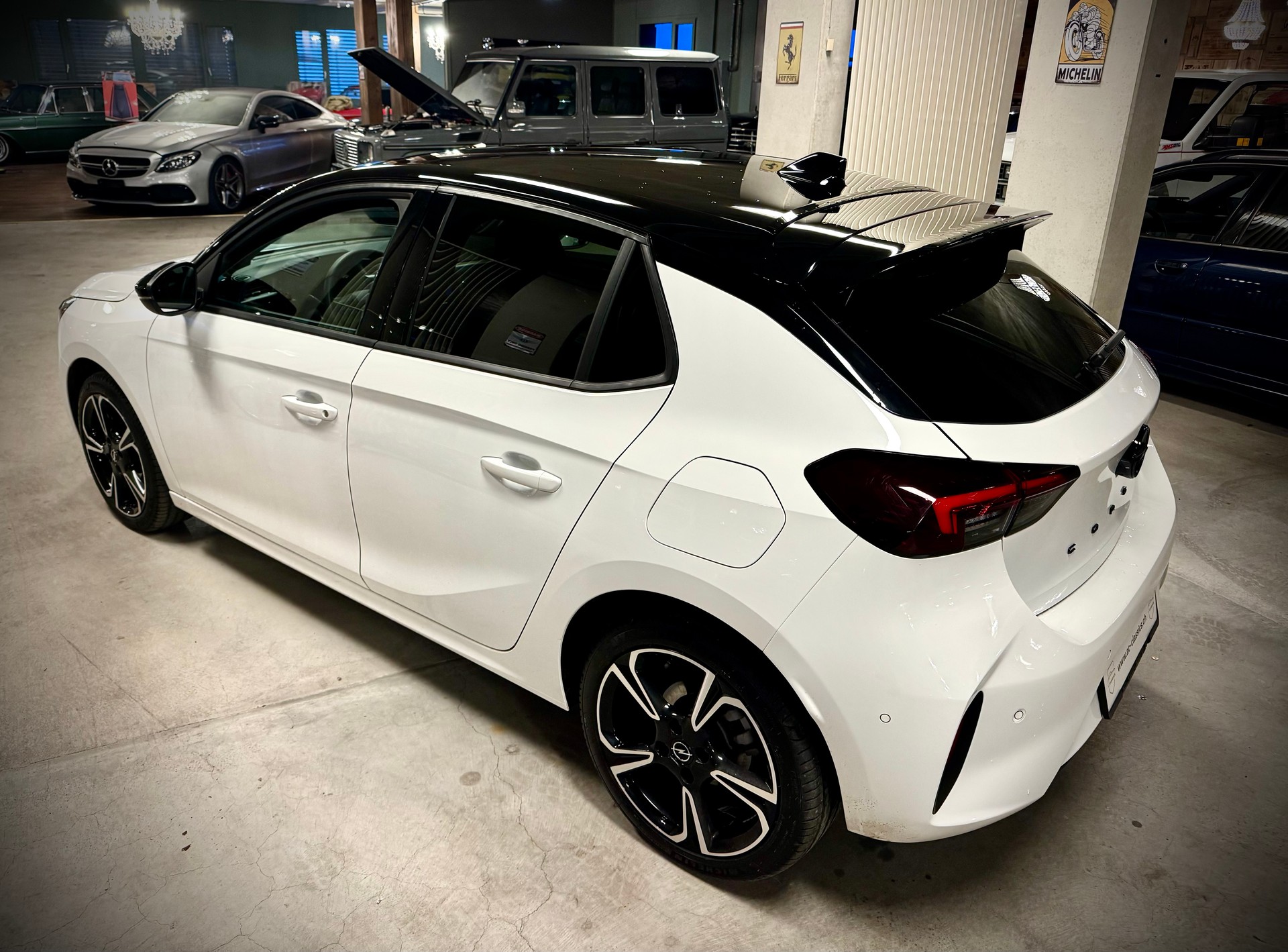 OPEL Corsa 1.2 TP Ultimate A-image-16