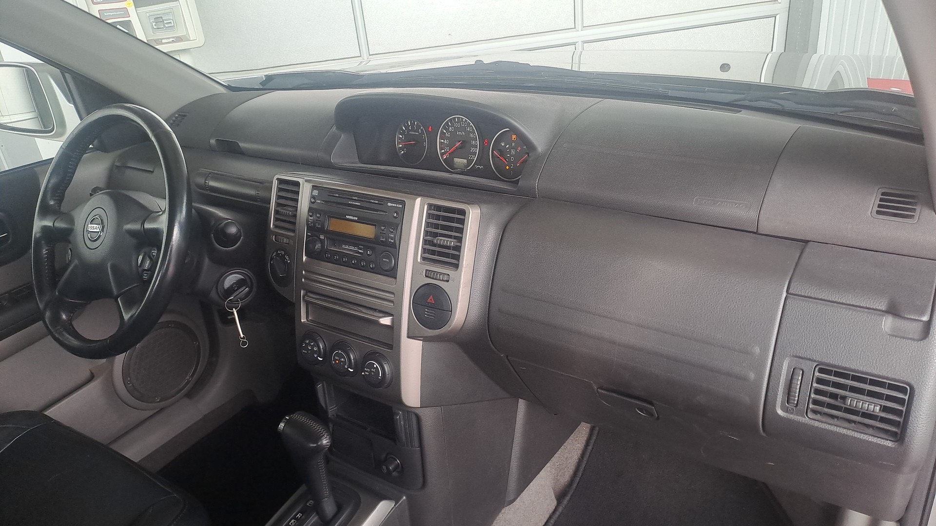NISSAN X-Trail 2.5 16V SE 4WD-image-11