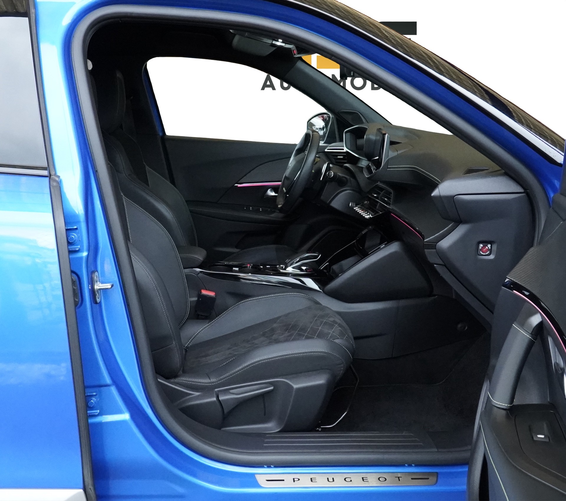 PEUGEOT 2008 1.2 PureTech GT Pack EAT8 *CH Fahrzeug & AHK-1200*-image-12