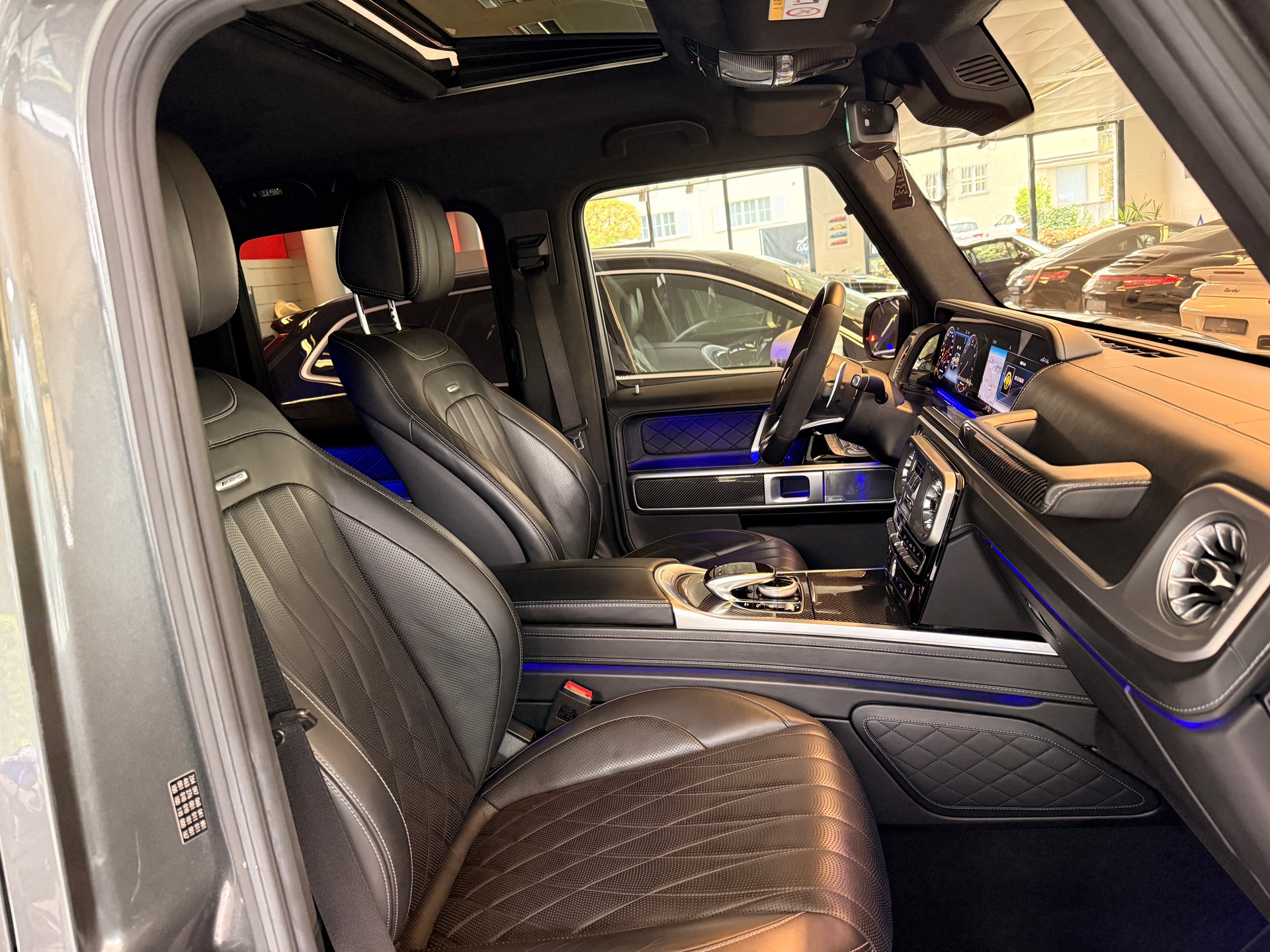 MERCEDES-BENZ G 63 AMG !!!Frisch ab Service, neue Bremsen Rundum!!!-image-10