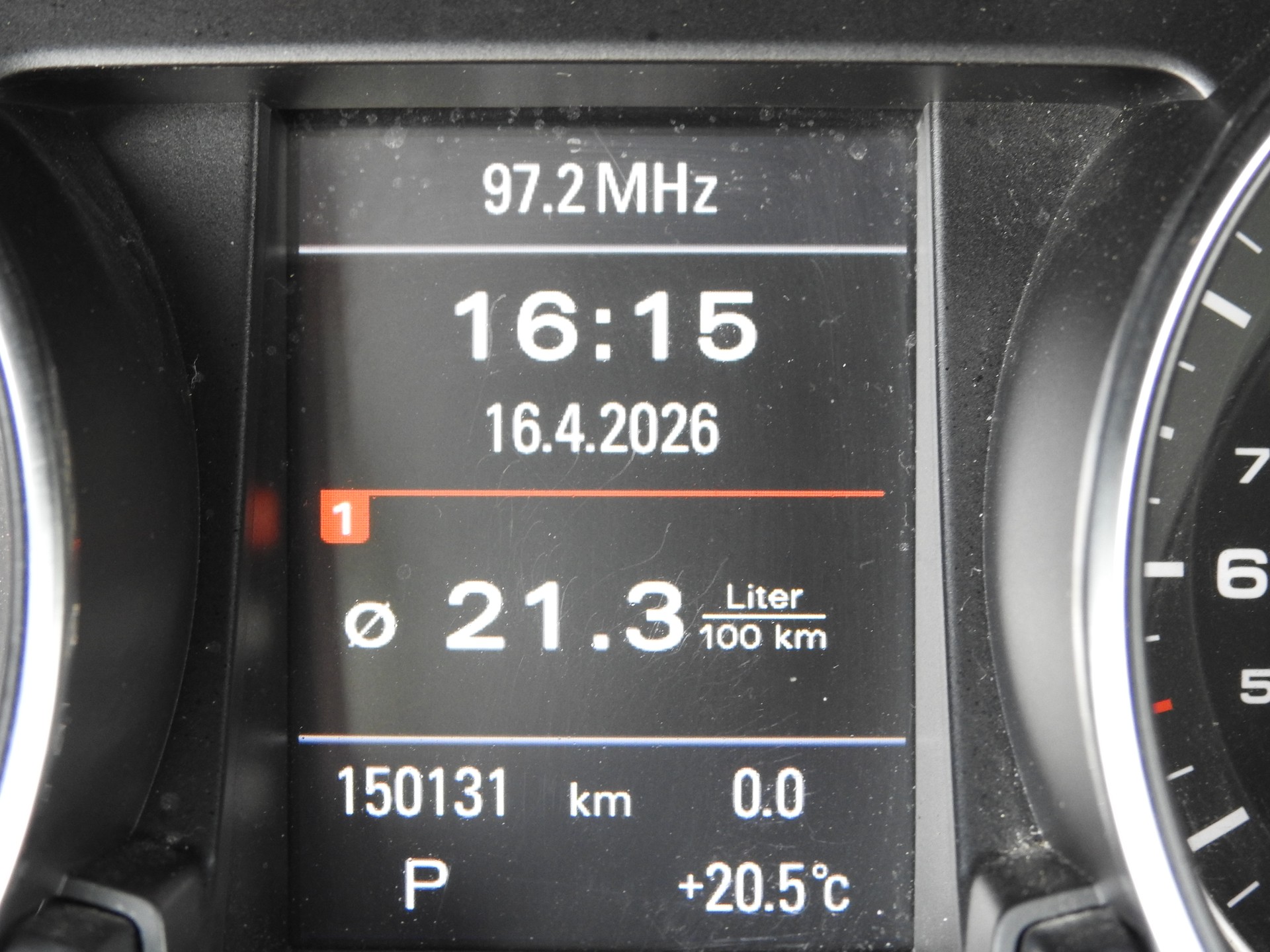 AUDI A5 Sportback 2.0 TFSI quattro S-tronic S-Line-image-24