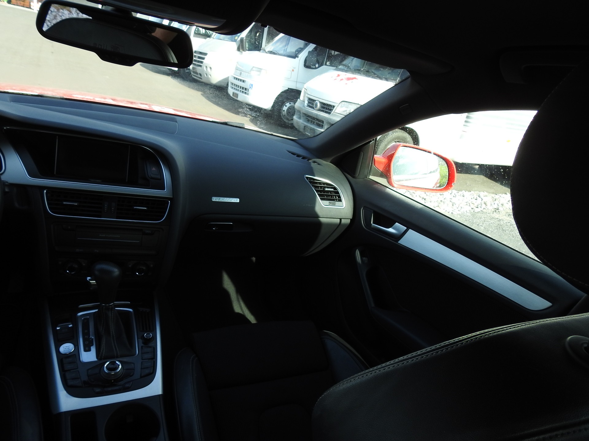 AUDI A5 Sportback 2.0 TFSI quattro S-tronic S-Line-image-19
