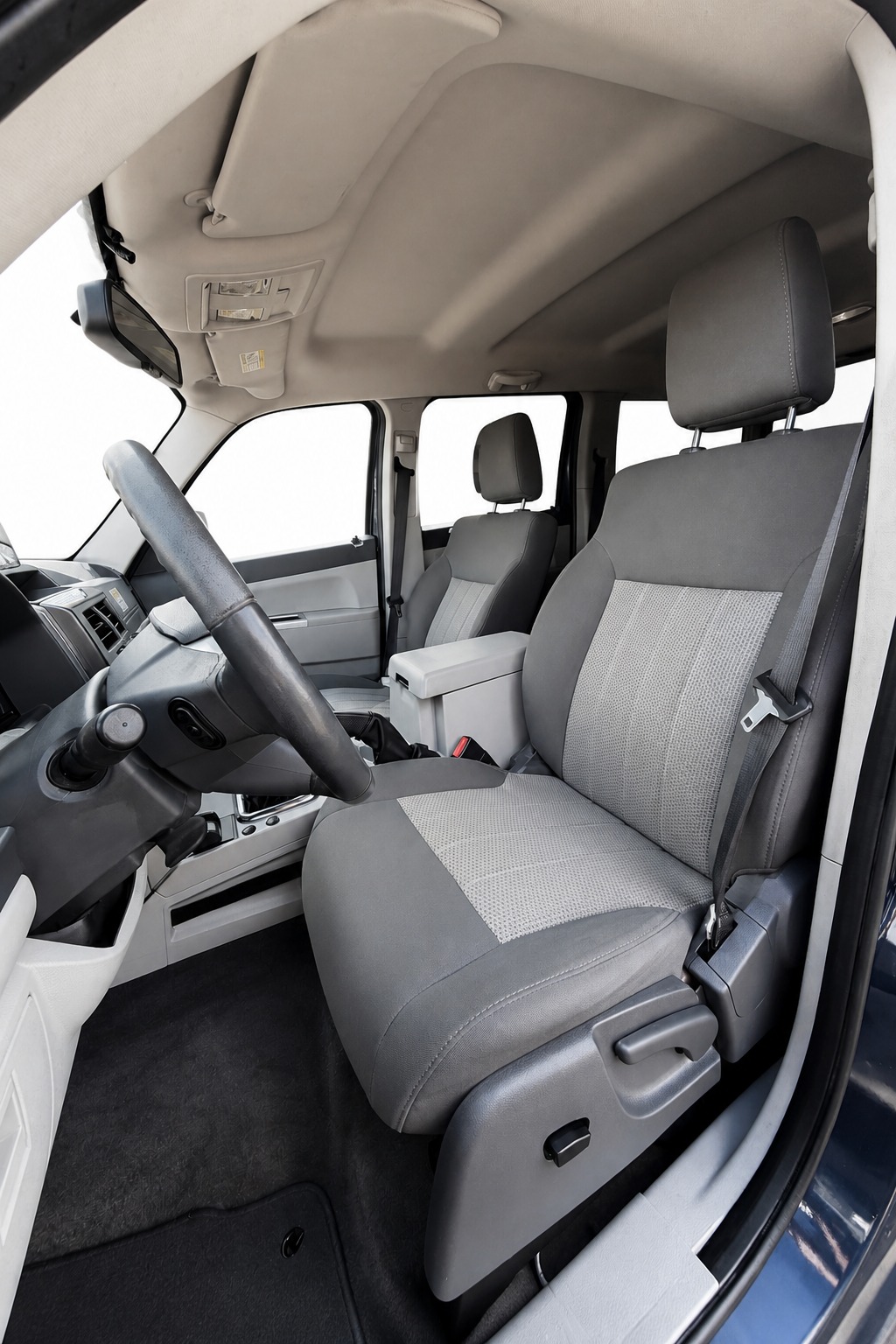 JEEP Cherokee 2.8 CRD Sport-image-9