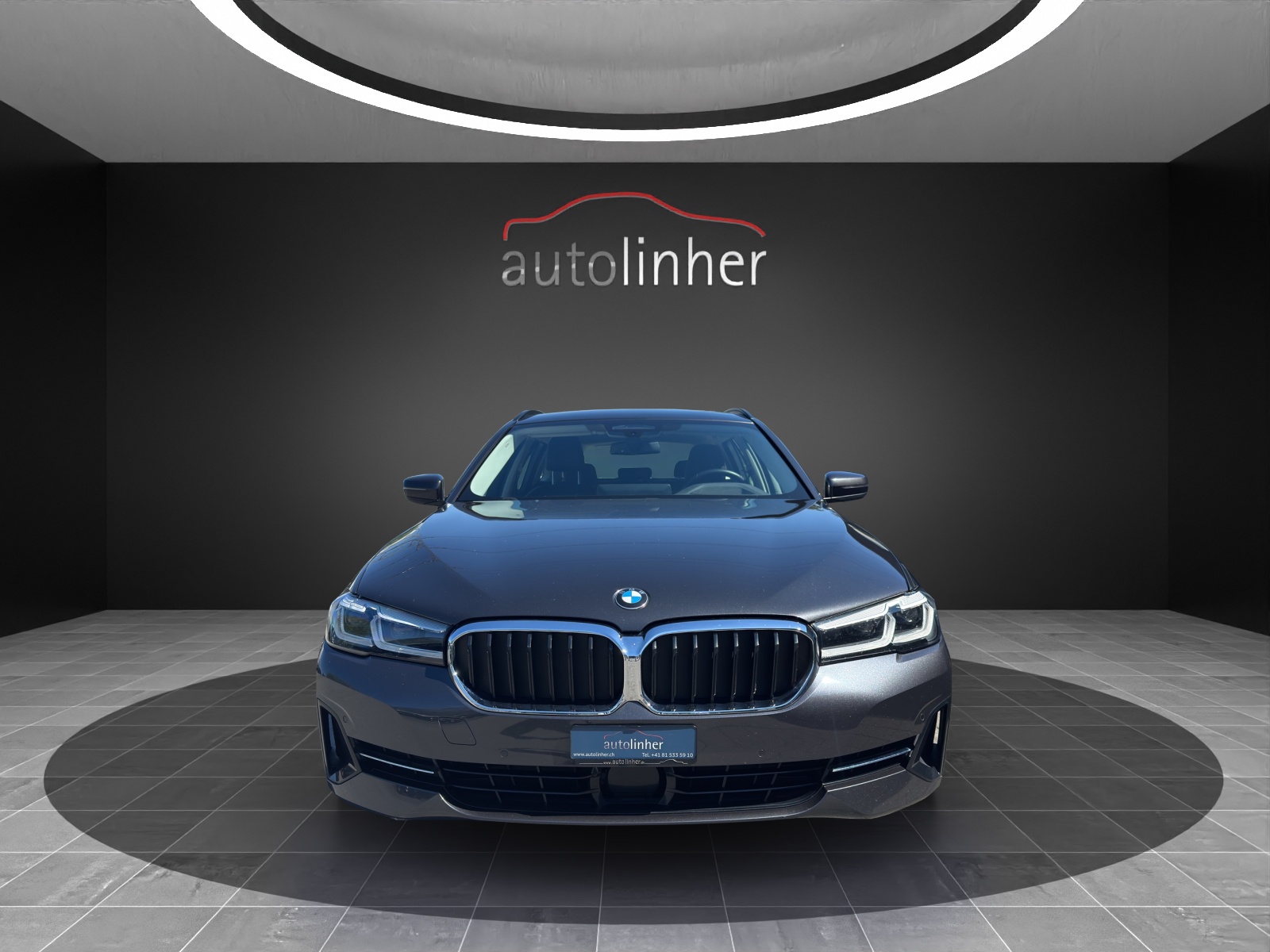 BMW 530d xDrive 48V Touring Steptronic-image-6