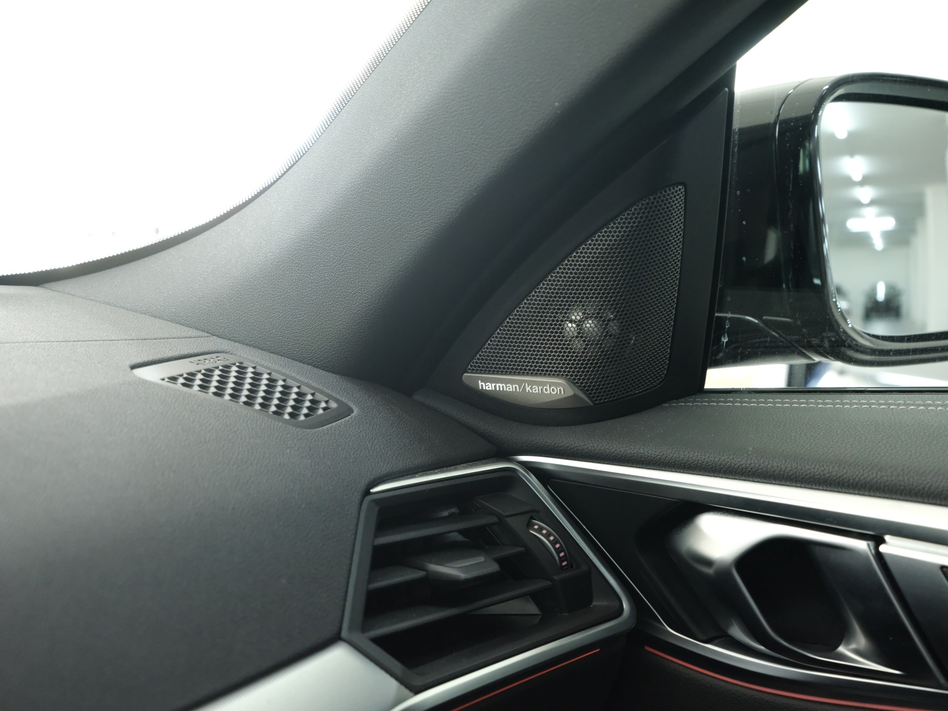 BMW M440i xDrive 48V Cabriolet Steptronic *AHK 1800KG* HEAD-UP*-image-22