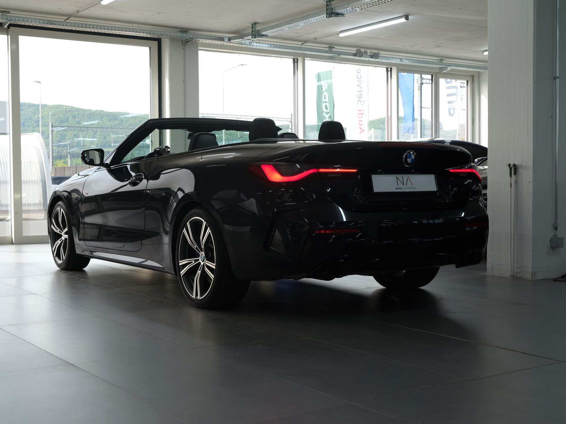 BMW M440i xDrive 48V Cabriolet Steptronic *AHK 1800KG* HEAD-UP*-image-6