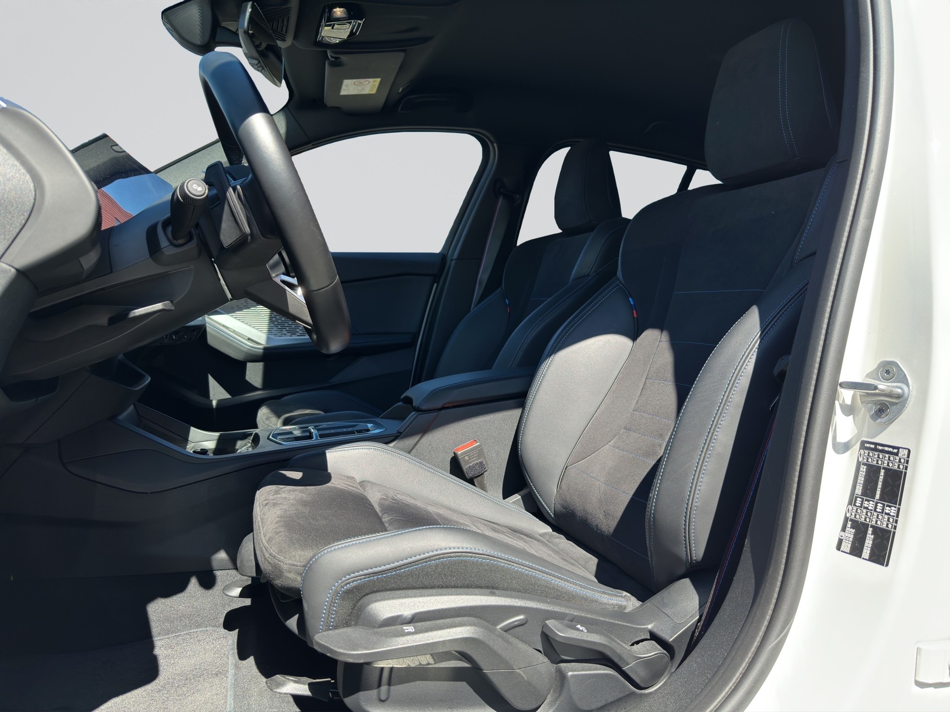 BMW 120d M Sport Pro Shadow Line Steptronic-image-5
