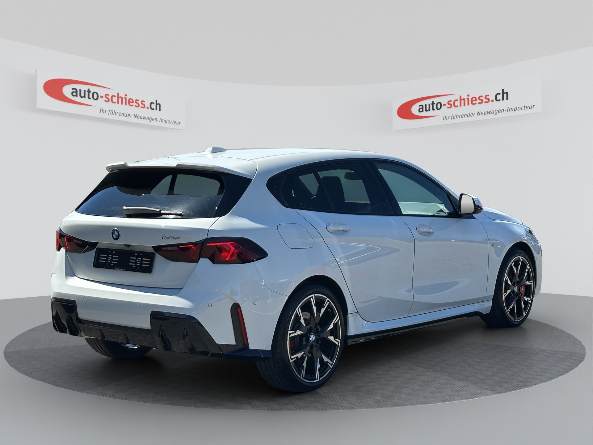 BMW 120d M Sport Pro Shadow Line Steptronic-image-4
