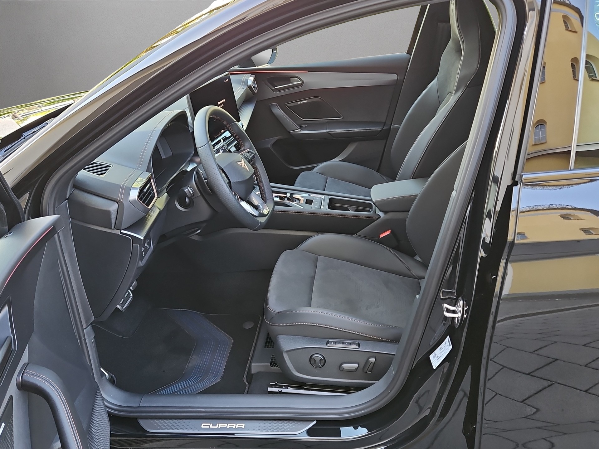 CUPRA LEON 2.0 TSI Prime Edition VZ DSG-image-4