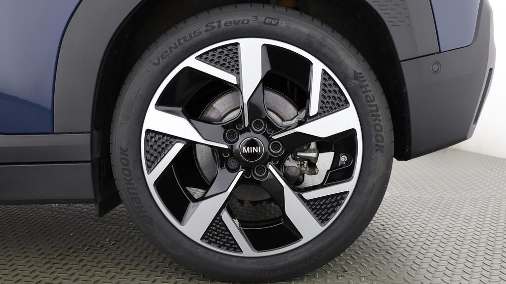 MINI Aceman E-image-8