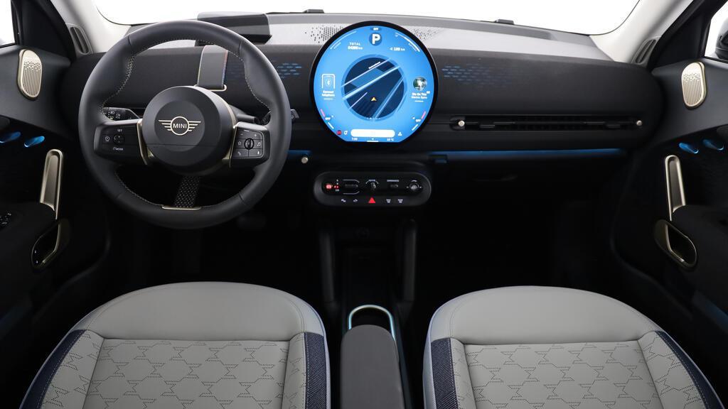 MINI Aceman E-image-11