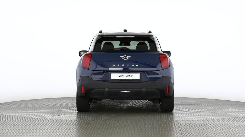 MINI Aceman E-image-13