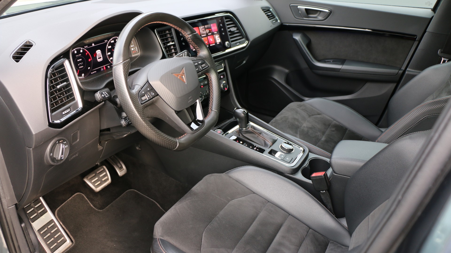 CUPRA Ateca 2.0TSI 4Drive-image-13