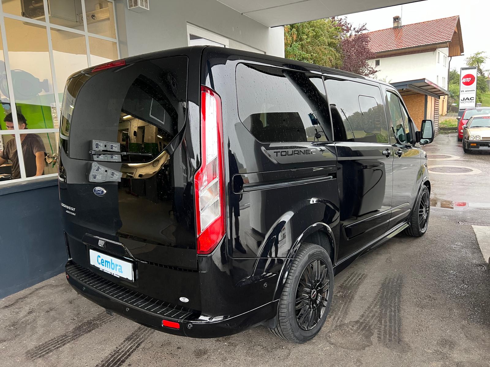 FORD Tourneo Custom 320 L1H1 Titanium A-image-3