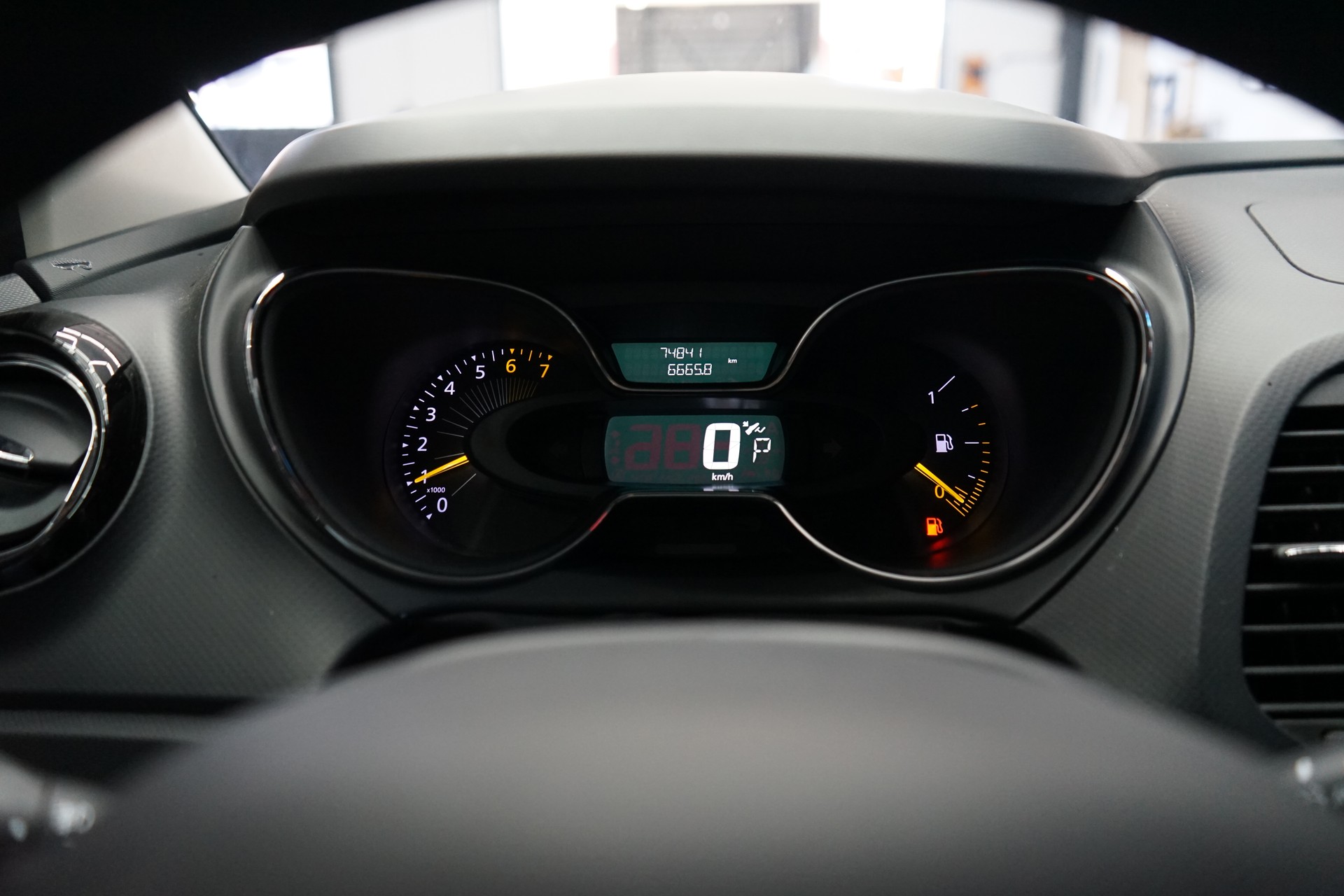 RENAULT Captur 1.2 T 16V Dynamique EDC-image-10
