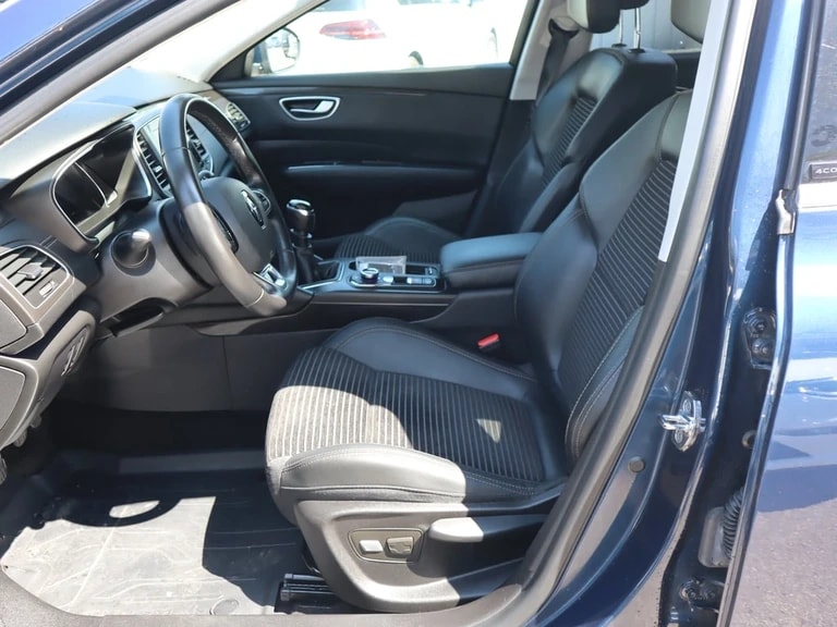 RENAULT Talisman Grandtour 1.6 dCi Intens ** Teil-Leder ** Navi mit RF-Kamera ** PDC ** Frisch ab MFK & Service **-image-9